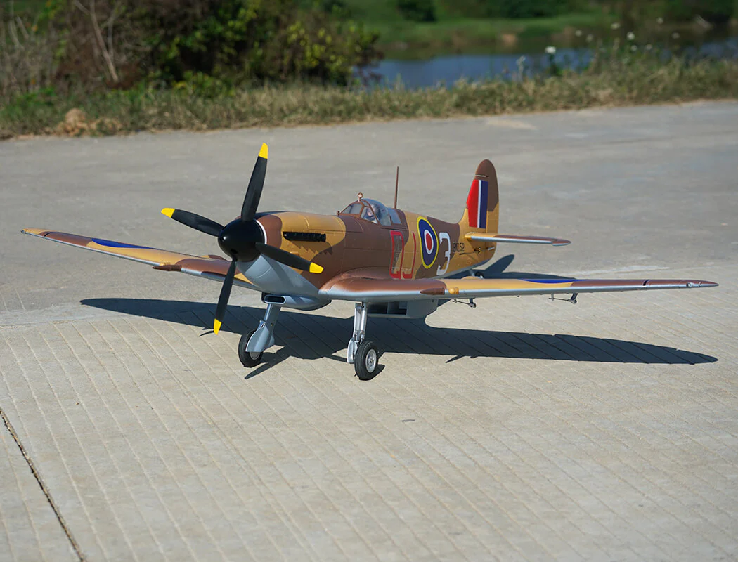 XFLY Supermarine Spitfire Mk.IX Brown 1200mm XF123P-B - Image 13