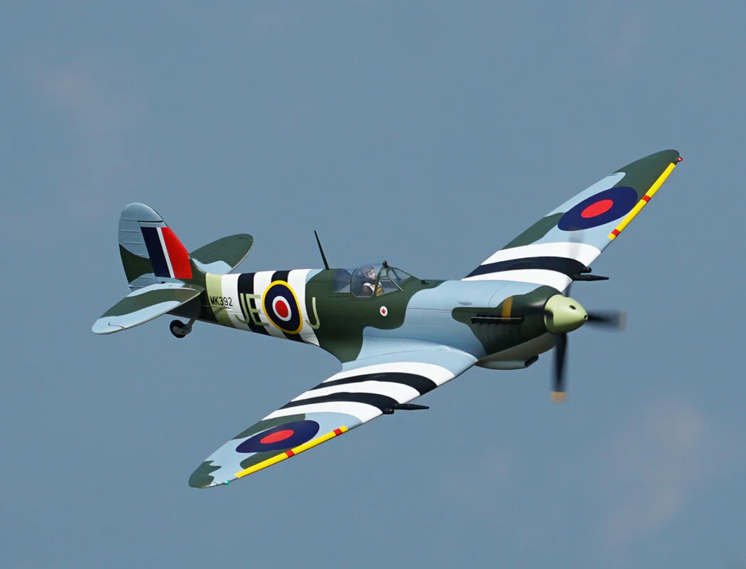 XFLY Supermarine Spitfire Mk.IX Green 1200mm - Image 8